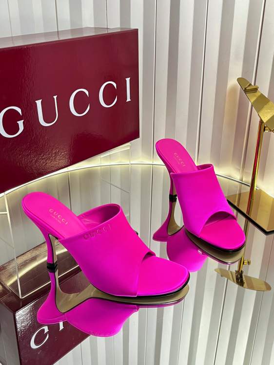 Picture of Gucci Shoes _SKUGuccisz35-42mnq01057516